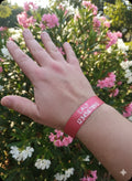 Bracelet d'identification enfant personnalisable rose fushia